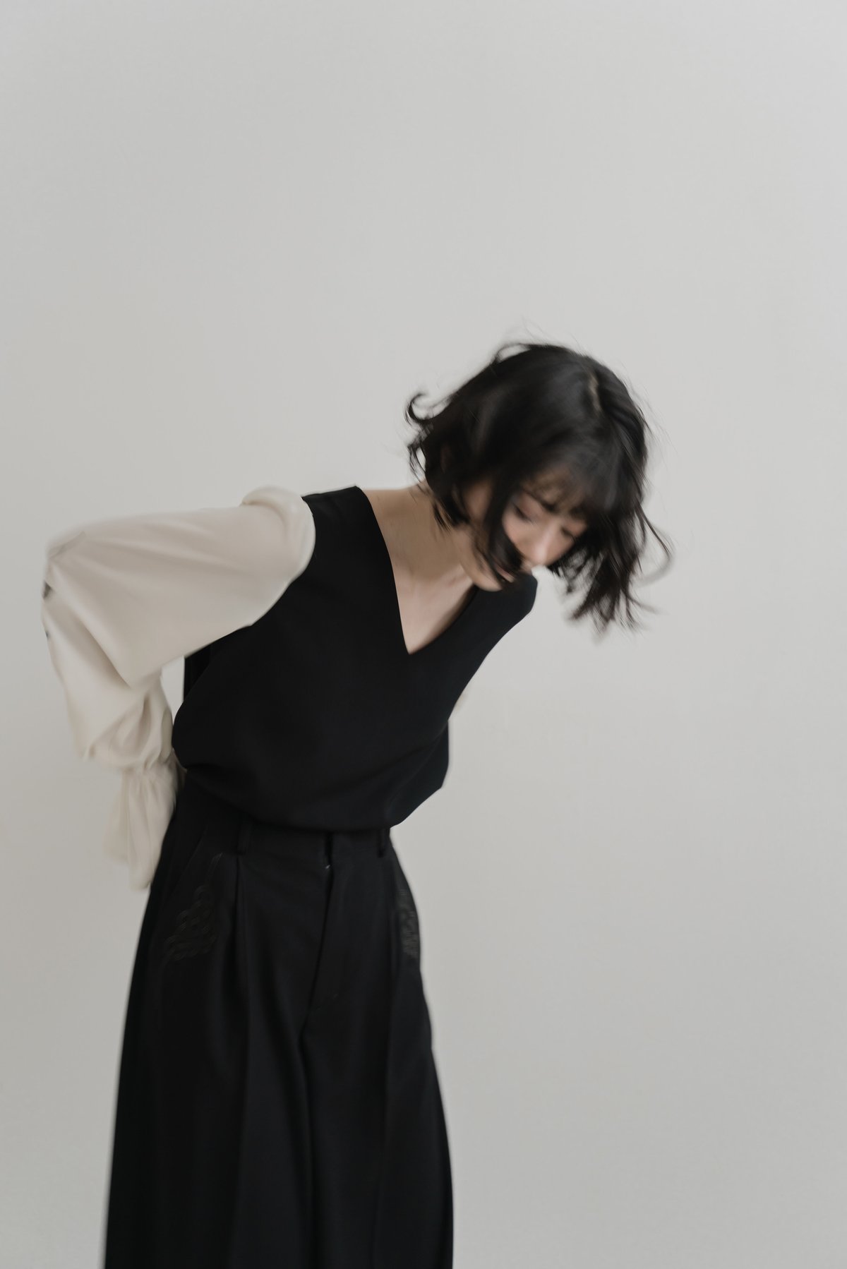 花を着るセットアップ〈ブラウス〉【クレマチス】 | iCONOLOGY 花を着るセットアップ〈ブラウス〉【クレマチス】 | iCONOLOGY