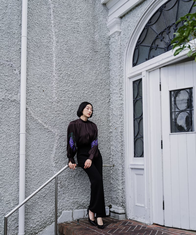 iconology 花を着るブラウス#05【藤】-black- 花を着るブラウス#05【藤】 -black- | iCONOLOGY