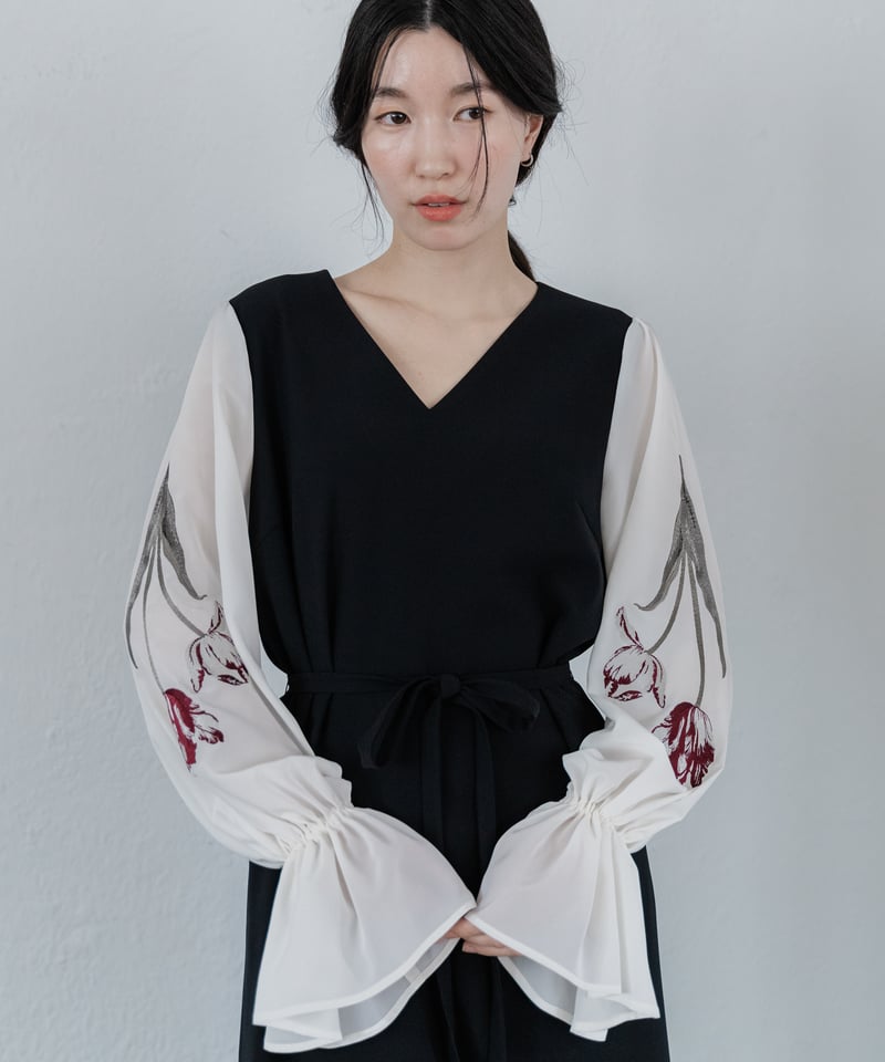花を着るワンピース#02【チューリップ】-black- | iCONOLOGY