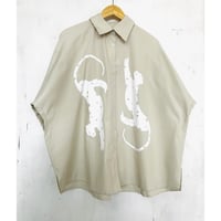 サバンナ オーバーサイズシャツ ベージュ（白チーター プリント）