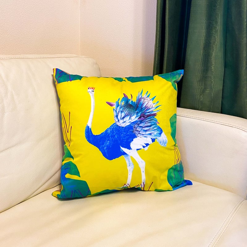 リオ Rio調 クッションカバー タペストリー ディーラー版 新品 エクスプローラークッションカバー Tropical Ostrich | Kangarui