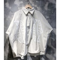 サバンナ オーバーサイズシャツ ベージュ（魚 プリント）