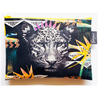 サファリポーチ (M)Fierce Leopard