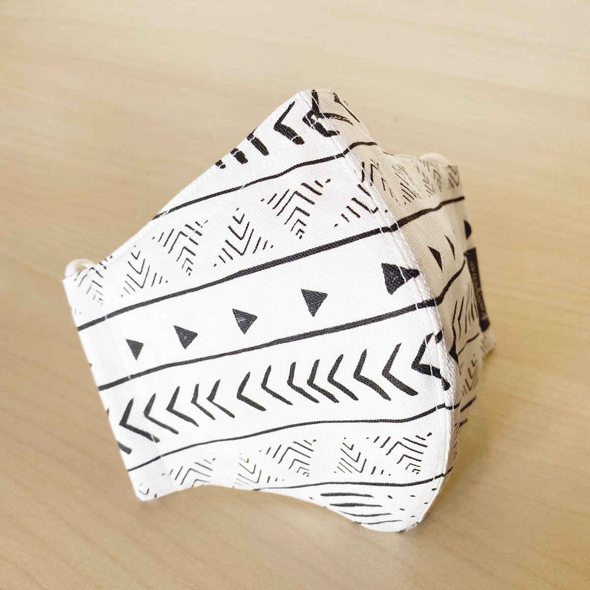 ハンドメイドマスク　✿︎大人用Sサイズ✿︎ ハッピーアートマスク Mud Cloth(大人用 L) | Kangarui