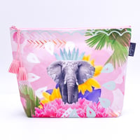 サファリポーチ(L)マチ付き Proud Tembo（タッセルの色は変わる場合があります）