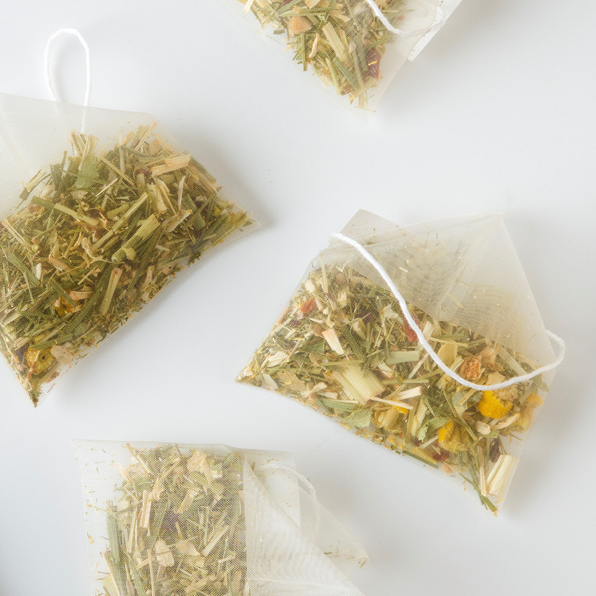 エキナセアと6種のハーブ 呼吸器系を整えるハートのチャクラ ハーブ