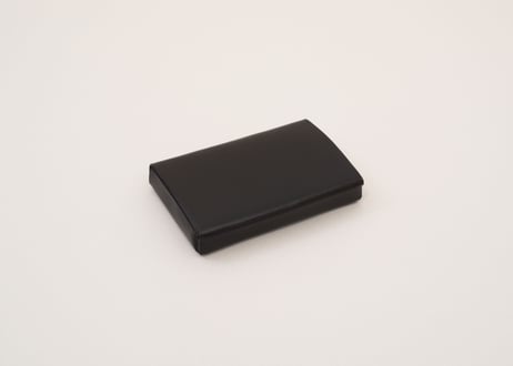 CARD HOLDER　“くるむ”