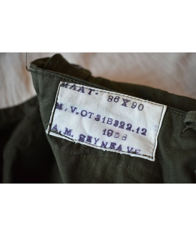 USED】オランダ軍 ダブルフェイスカーゴパンツ ミリタリー OD USED】オランダ軍 ダブルフェイスカーゴパンツ ミリタリー OD