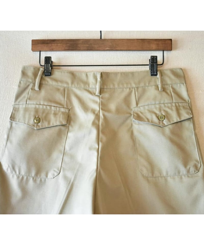 Deadstock】イタリア軍 AMI チノショートパンツ BEIGEKHAKI | Ri