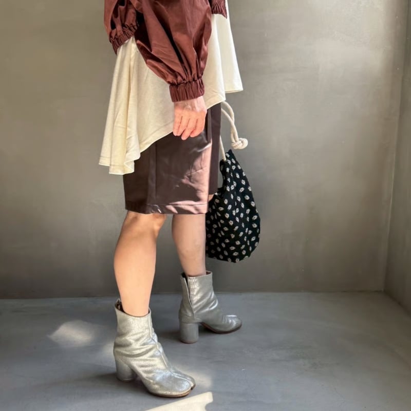 Synthetic leather half pants 【ハモミシノオトナフク】 | ha