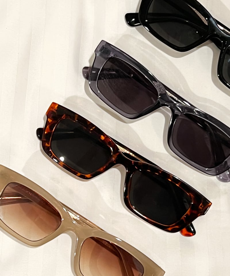 即納｠holiday sunglasses | LAZY AND EASY