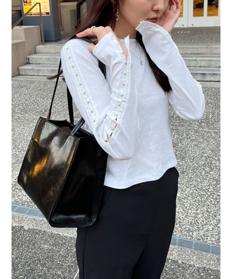 simple shoulder bag