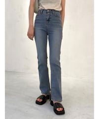 inside slit bootcut denim