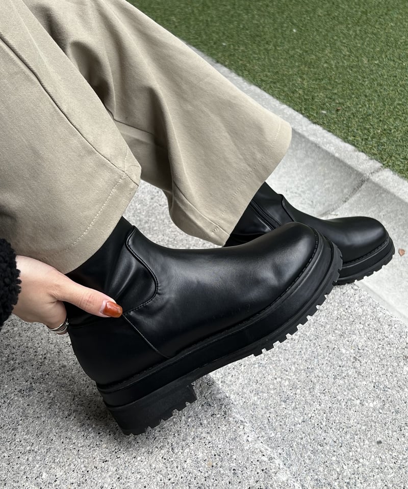 stretch minimal short boots | LAZY AND EASY 