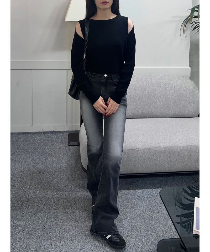 一部即納｠cold shoulder knit | LAZY AND EASY