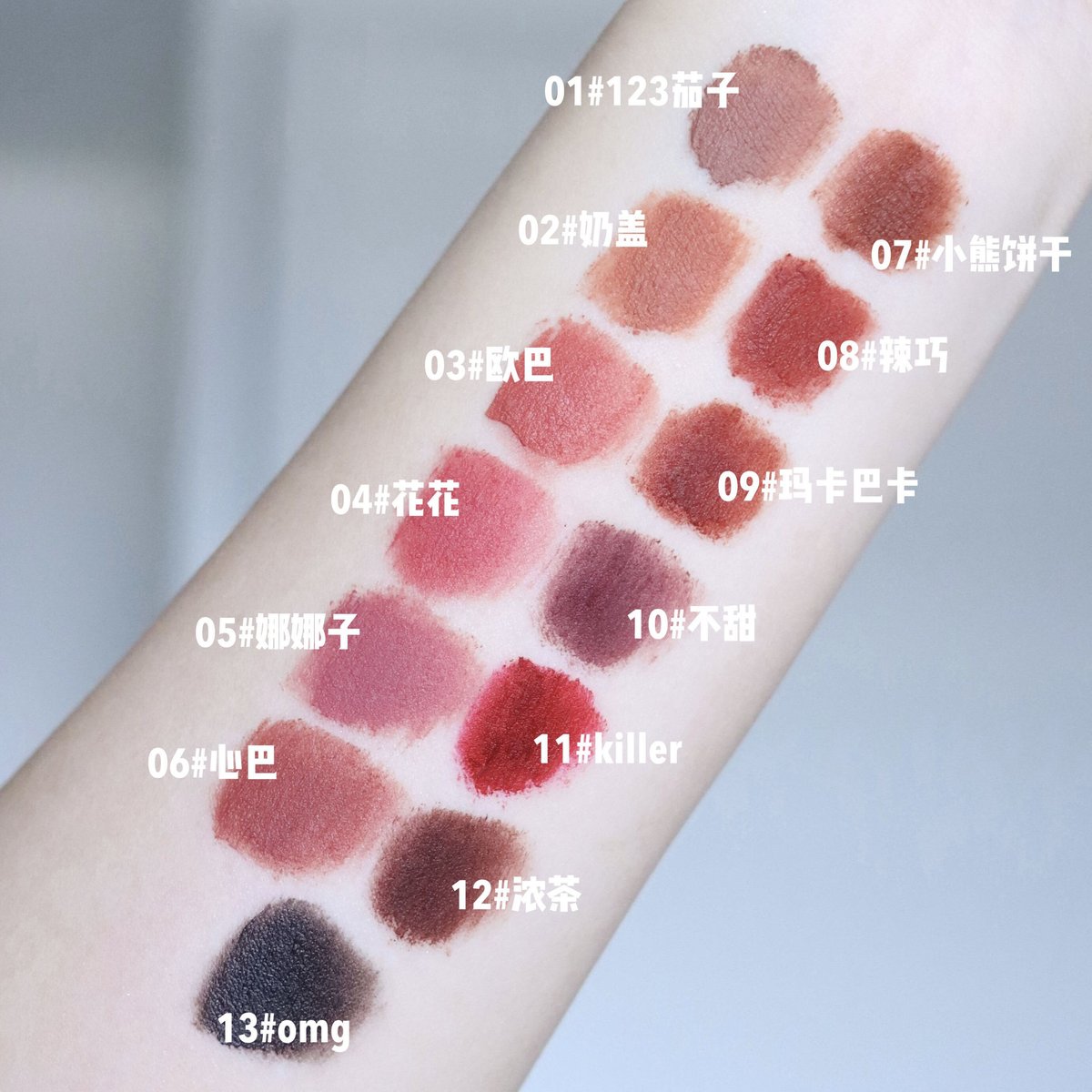 トップス nice to meet you ソファーの上で飛び跳ねないで》VネックニットベストBlack – Tnewties