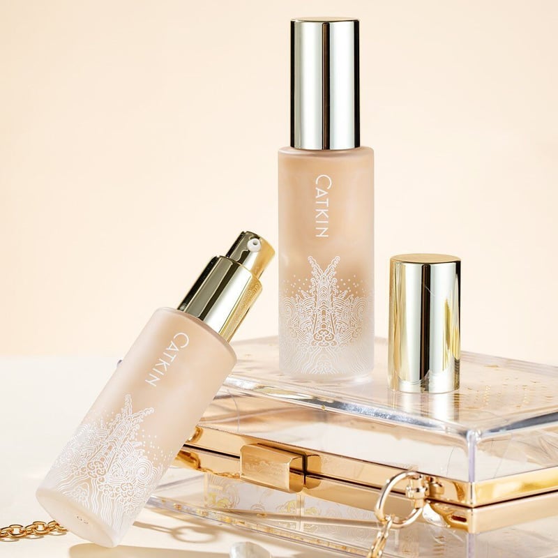 CATKIN 「浮生大夢」紫雪参養肤粉底液 (リキッドファンデ) | JUMEI