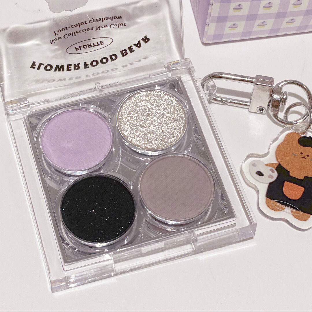 Flortte "Flower Food Bear" 4 Color Eyeshadow (花