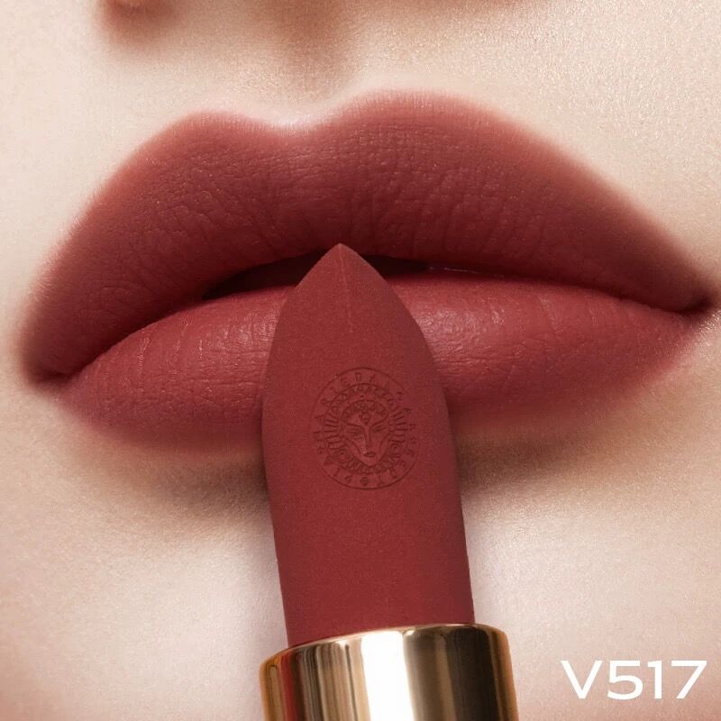 MARIE DALGAR × ルーヴル美術館 