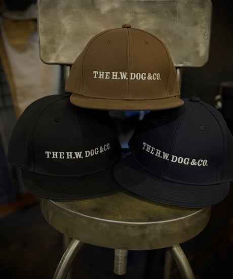 THE H.W.DOG & CO. BOX CAP