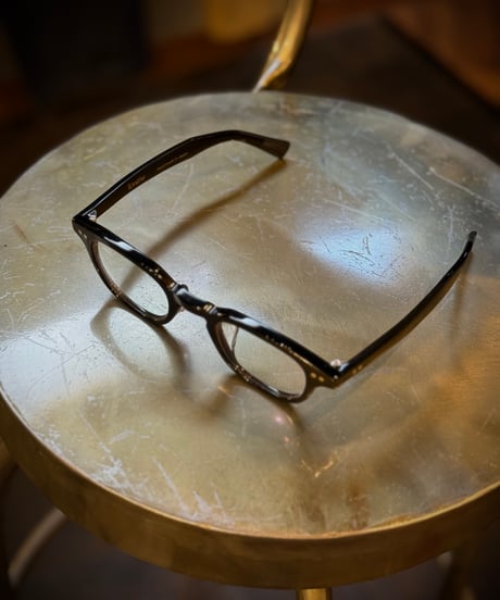 UNCROWD MODEL -LANGLEY- PHOTOCHROMIC BLACK-P.GRAY