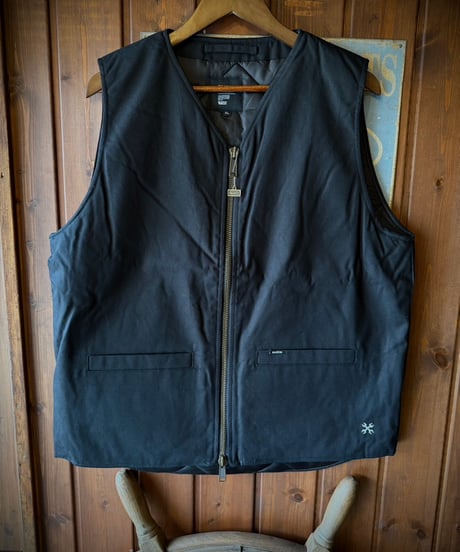 BLUCO V NECK DUCK VEST BLACK