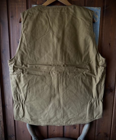 BLUCO V NECK DUCK VEST BROWN