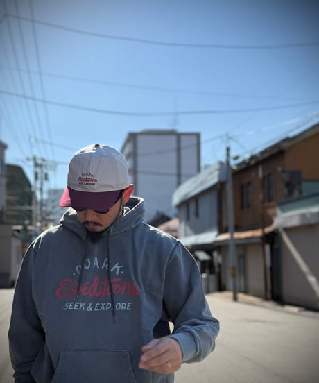 ROARK "SIGN WRITER" P/O HOOD SWEAT COLOR: DESERT NAVY