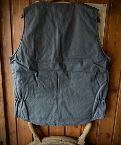 BLUCO V NECK DUCK VEST CHARCOAL