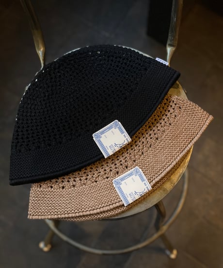 THE H.W.DOG & CO. KNIT HAT