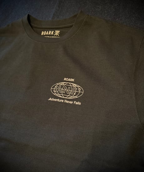ROARK "ANF" FINE TECH DRY TEE COLOR: BLACK
