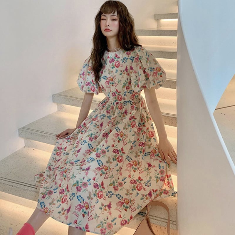 ピンク花柄パフスリーブワンピース ロマンティックワンピース | LILIANA