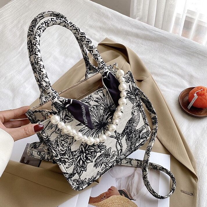 パール様　ショルダーバッグ トワルドジュイ柄 パールハンドバッグ ショルダーバッグ