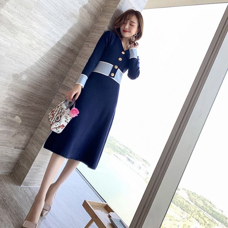 新品】バイカラーラインニットワンピース ¥16,500 バイカラーVネック