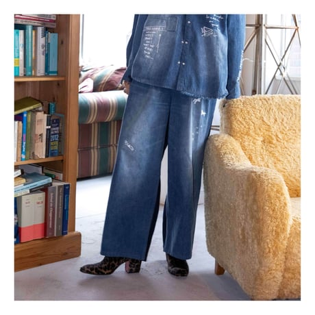 4/25 Instalive　AULA AILA　2026FW　GRAFFITI DENIM PANTS　1263-06003