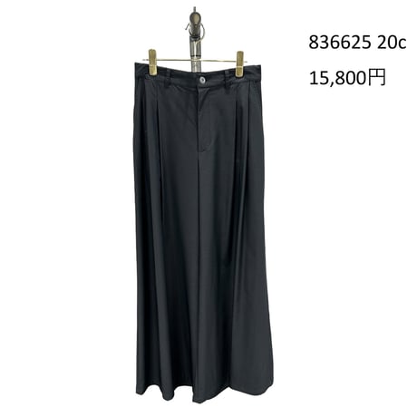6/8、3/30Instalive　ayane 2026 Mid Summer　ストレッチツイルワイドパンツ　836625