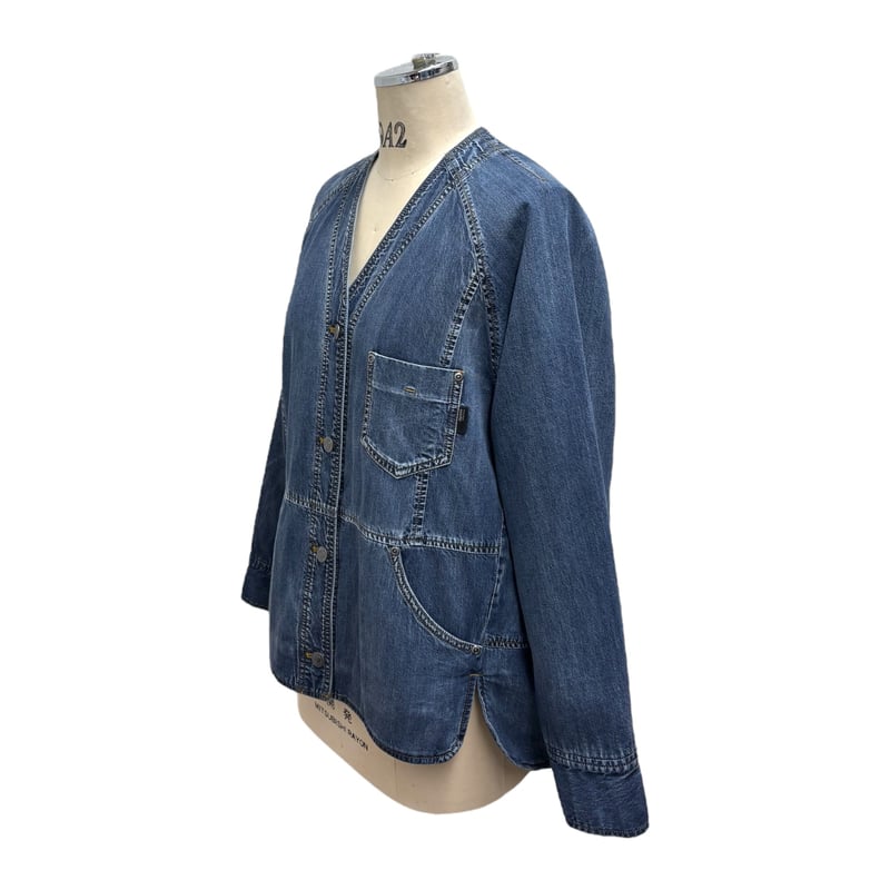 ayane中綿キルトダンガリージャケット袖ワッペン未使用タグ付き春秋万能アウター ayane(アヤン)815304】中綿キルトダンガリージャケット | ブティック EVE