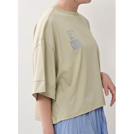 4/9 Instalive　akane　2026ss　ショート丈Tシャツ　26168-1965J-G