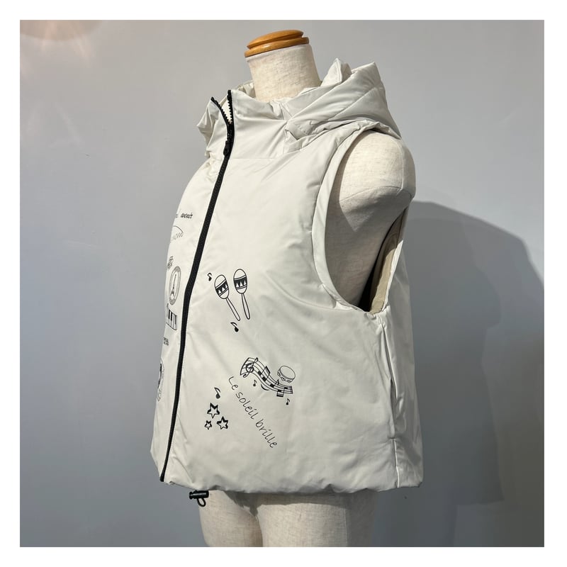 1/13 Instaliveアウター特集 ロゴプリントベスト 54554601001 | Z