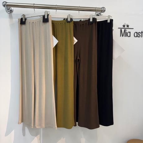 mia | STORES