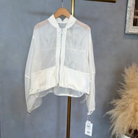 メッシュブルゾン