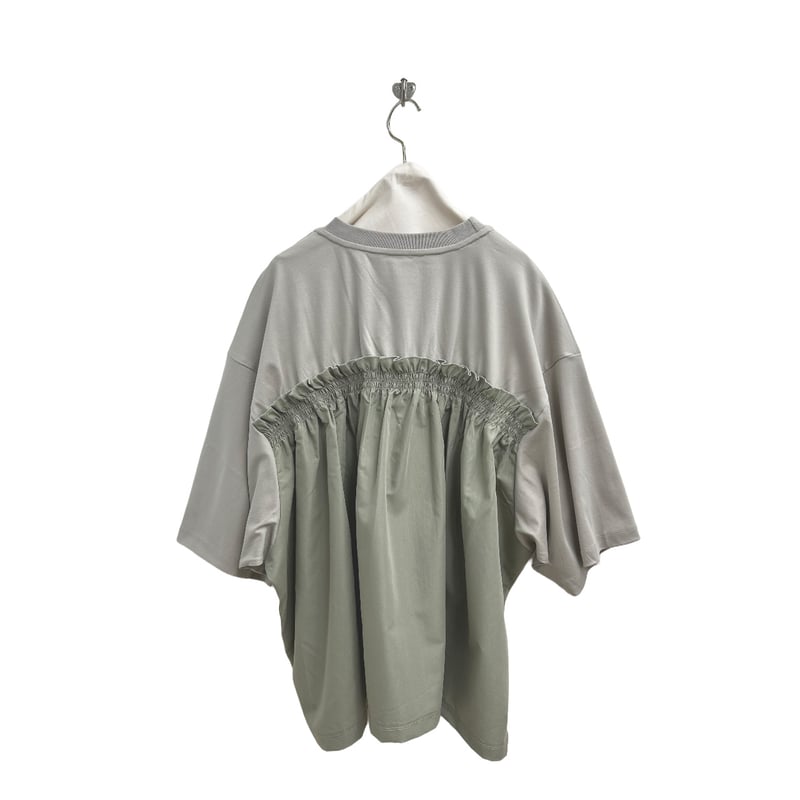 Instalive ayane 2026 summer ドッキングバックギャザーTシャツ 82
