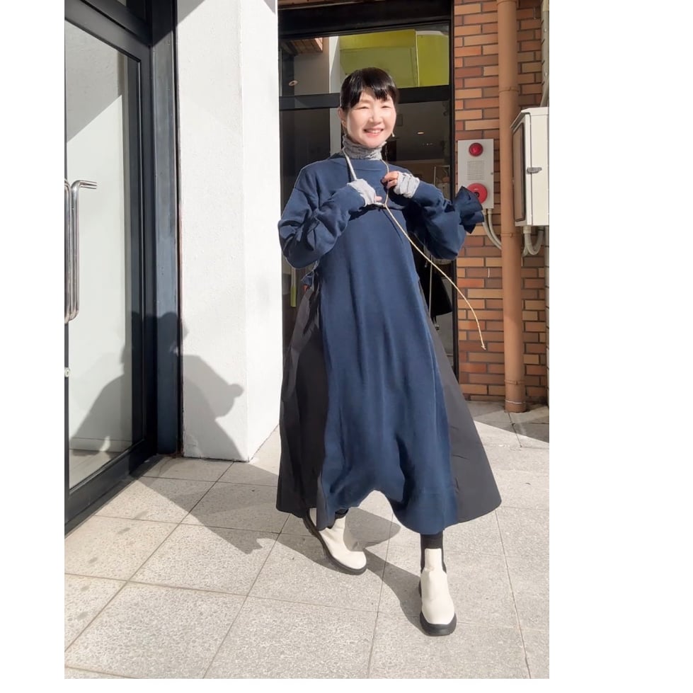 akane フリル異素材ニットワンピース | Z i Z e growth