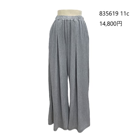 プリーツ加工カットソーワイドパンツ