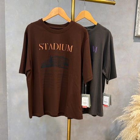 PRIORITY.  プリントゆったりTシャツ　90181604006