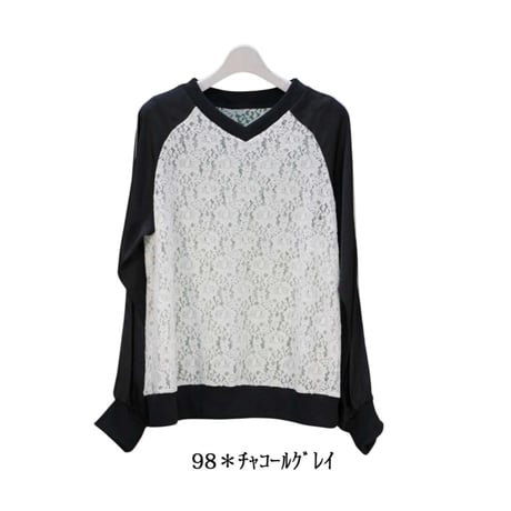 5/12 Instalive　Mia 2026Autumn　身頃レースVネックプルオーバー　1644095
