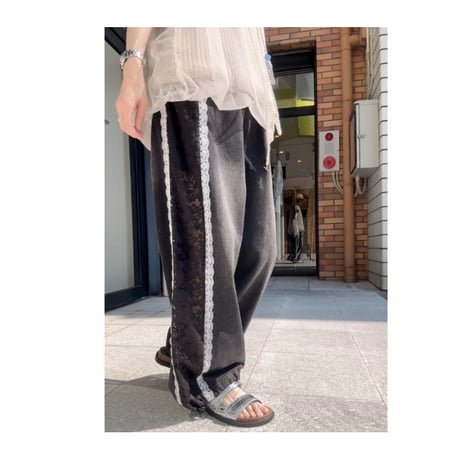 6/14、5/15、4/29、3/24　2/24 Instalive  サイドレースデニムパンツ　6-13070