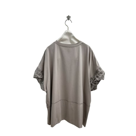 5/8 Instalive ayane 2026 summer ツイストスリーブTシャツ　826515