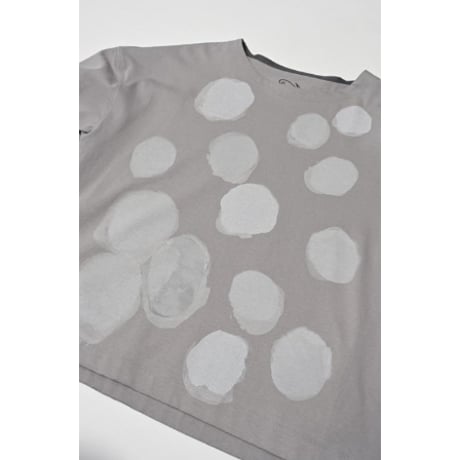 4/9 Instalive　akane　2026ss　水彩水玉Tシャツ　26168-1951E-R