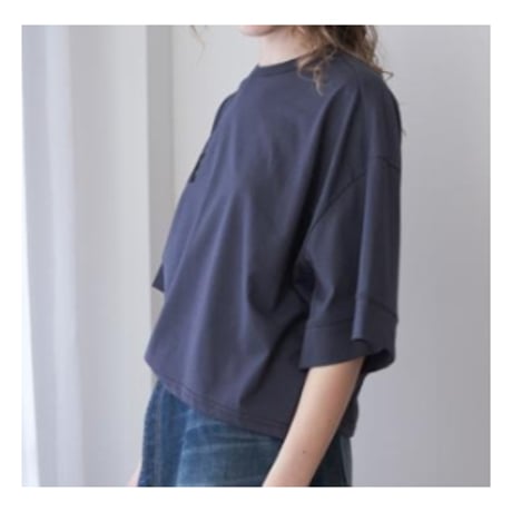 4/9 Instalive　akane　2026ss　ショート丈Tシャツ　26168-1965J-G